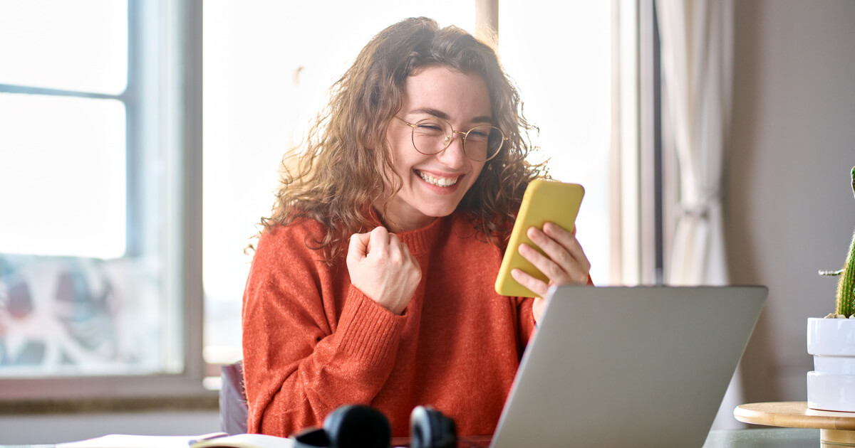 【2023年最新】女性におすすめの副業10選｜成功するためのポイントも紹介！